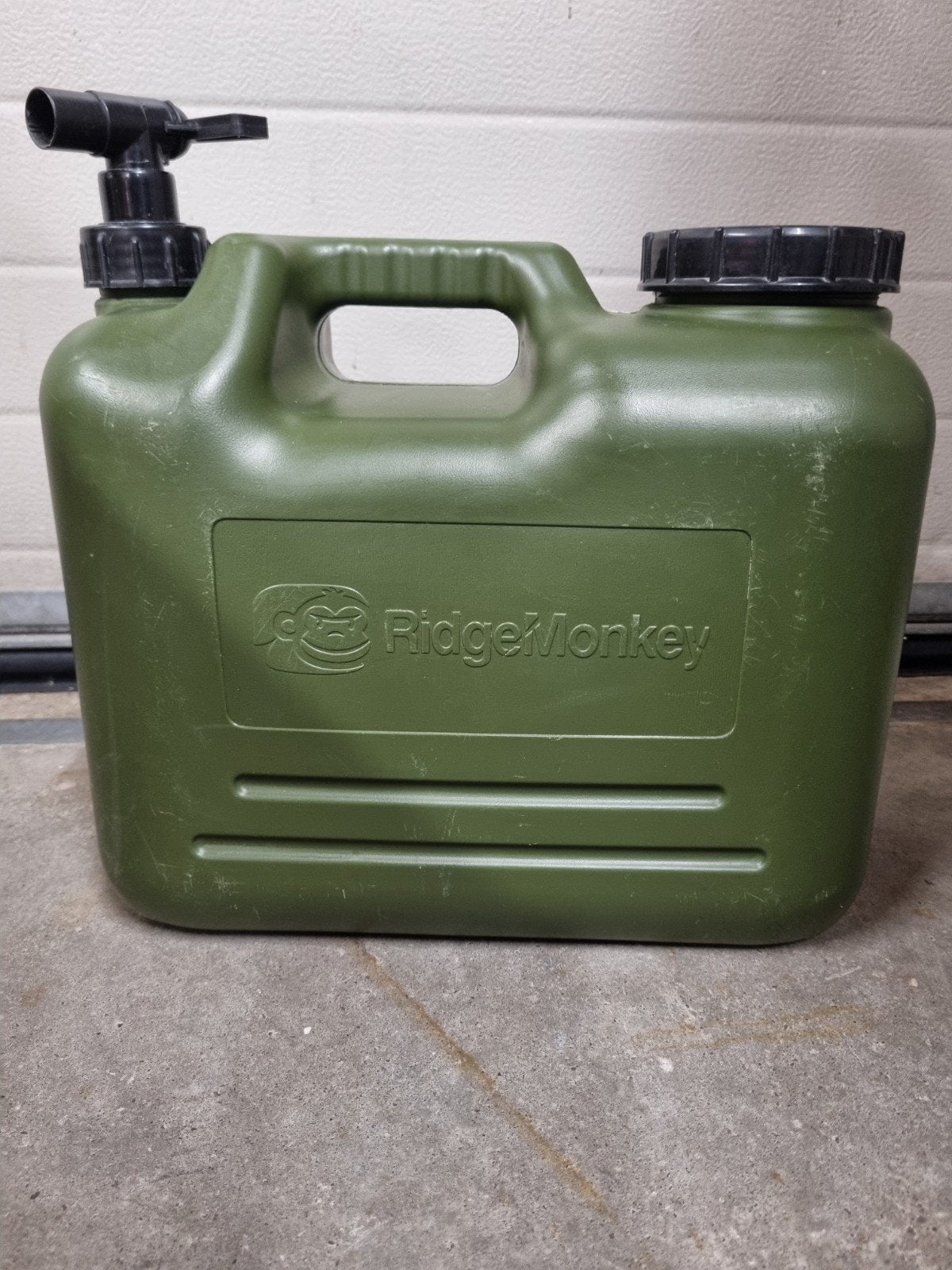 Ridgemonkey Jerrycan 10 liter met kraan, Caravans en Kamperen, Ophalen, Gebruikt