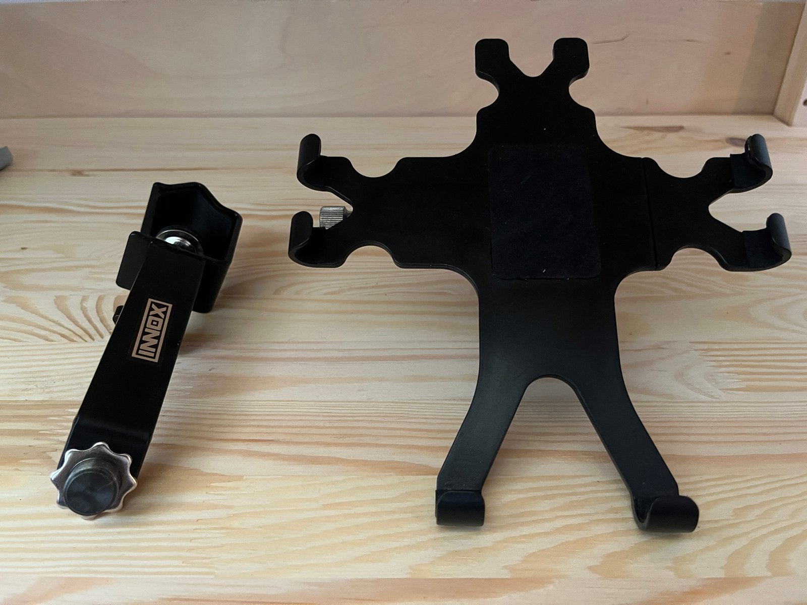 Universele iPad/Tablet Houder voor Microfoonstandaard, Muziek en Instrumenten, Ophalen, Gebruikt