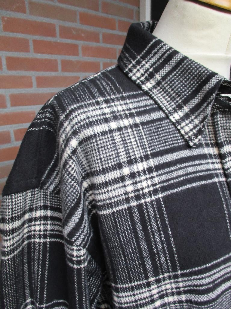 Closed size M NIEUW!, Kleding | Dames, Maat 38/40 (M), Overige kleuren, Verzenden, Closed