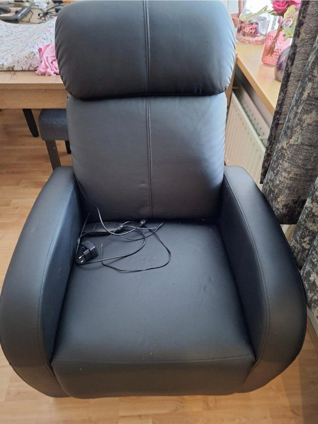Zwarte massage stoel, Ophalen, Gebruikt, Zwart, Leer