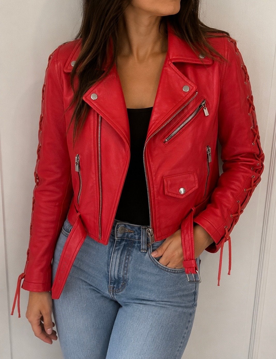 Rode leren bikerjack met vetersluiting -nieuw - maat S, Kleding | Dames, Jasjes, Kostuums en Pakken, Verzenden, Nieuw, Jasje, Maat 36 (S)