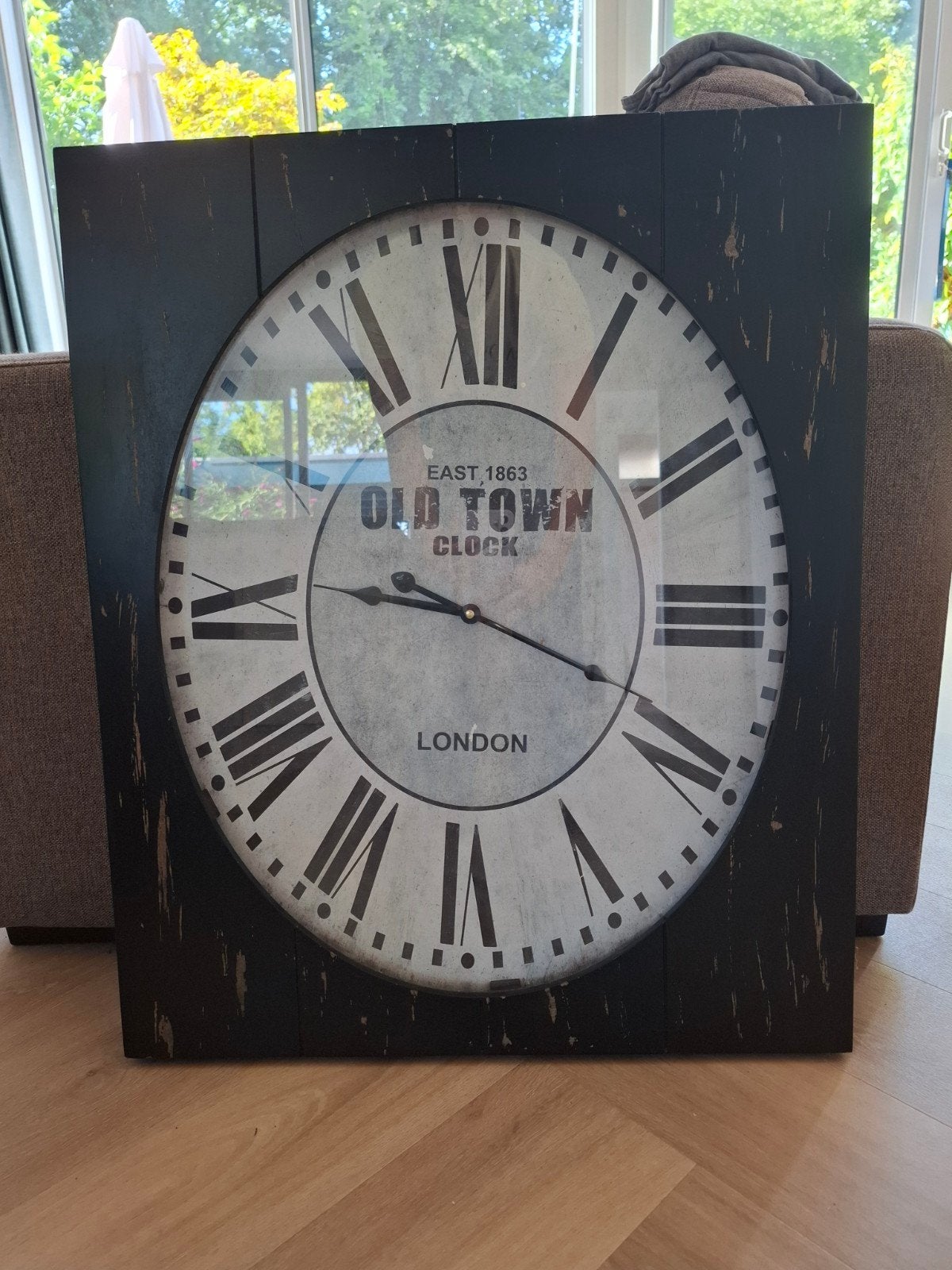 Grote wandklok 'Old Town Clock London' - Vintage stijl, Ophalen of Verzenden, Analoog, Wandklok