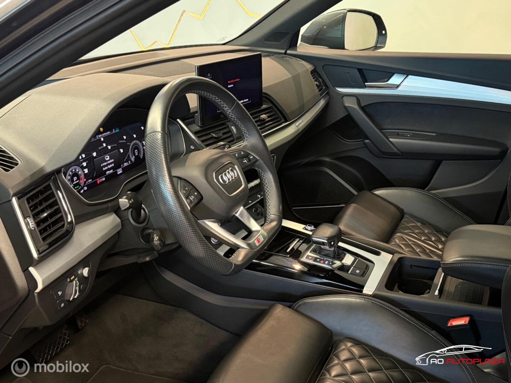 Audi Q5 55 TFSI e 3x S-line Panorama/RS Seats/HUD/B&O/Keyles, Auto's, Automaat, Dealer onderhouden, 4 cilinders, Leder