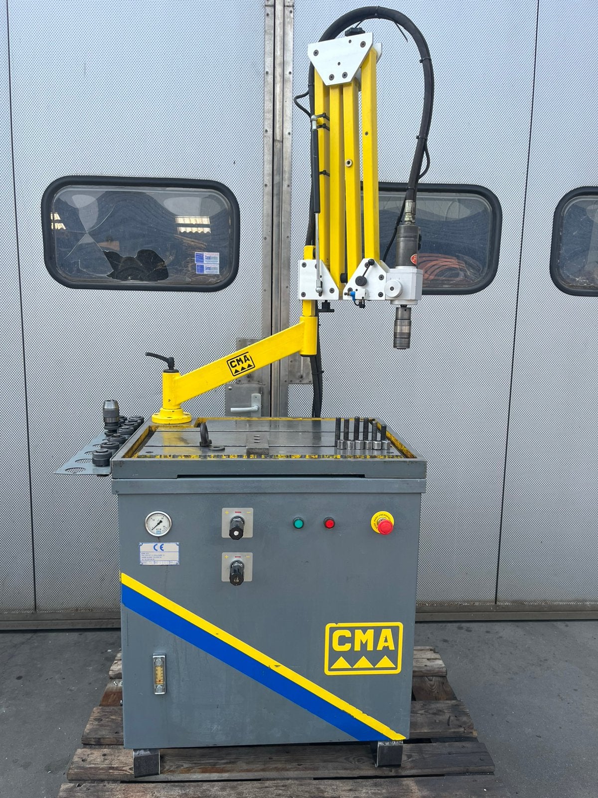 Cma Tapmachine Type RH hydraulisch uitvoering 1998, Doe-het-zelf en Verbouw, Ophalen of Verzenden, Zo goed als nieuw