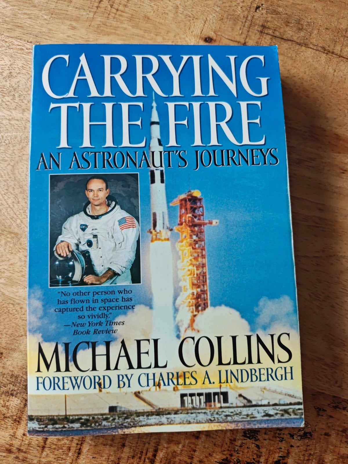 Carrying the Fire: An Astronaut's Journeys - Michael Collins, Ophalen of Verzenden, Gelezen