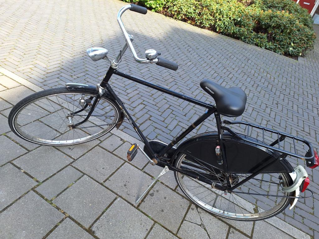 Union opa fiets licht en slot  kleur zwart goede banden, Fietsen en Brommers, Ophalen of Verzenden, Gebruikt, Overige merken