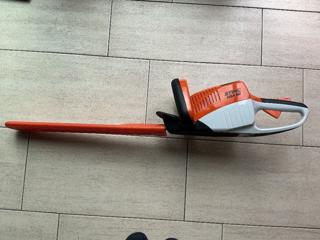 Stihl HSA 66 accu heggenschaar, Tuin en Terras, Heggenscharen, Ophalen of Verzenden, Zo goed als nieuw, Accu, Stihl