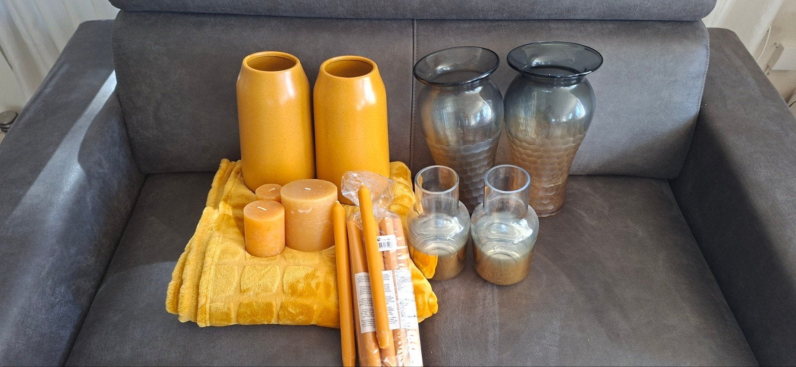 Set van vazen en kaarsen in geel en grijs, Ophalen, Gebruikt, Geel, Glas
