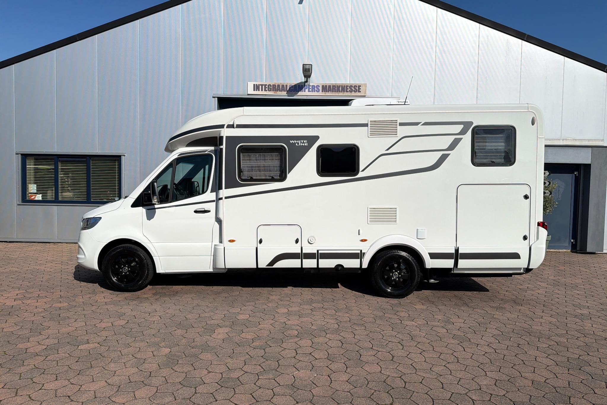 Hymer BMC-T 600 WhiteLine | Mercedes | Levelsysteem | Lithiu, Automaat, 7 tot 8 meter, Bedrijf, Diesel
