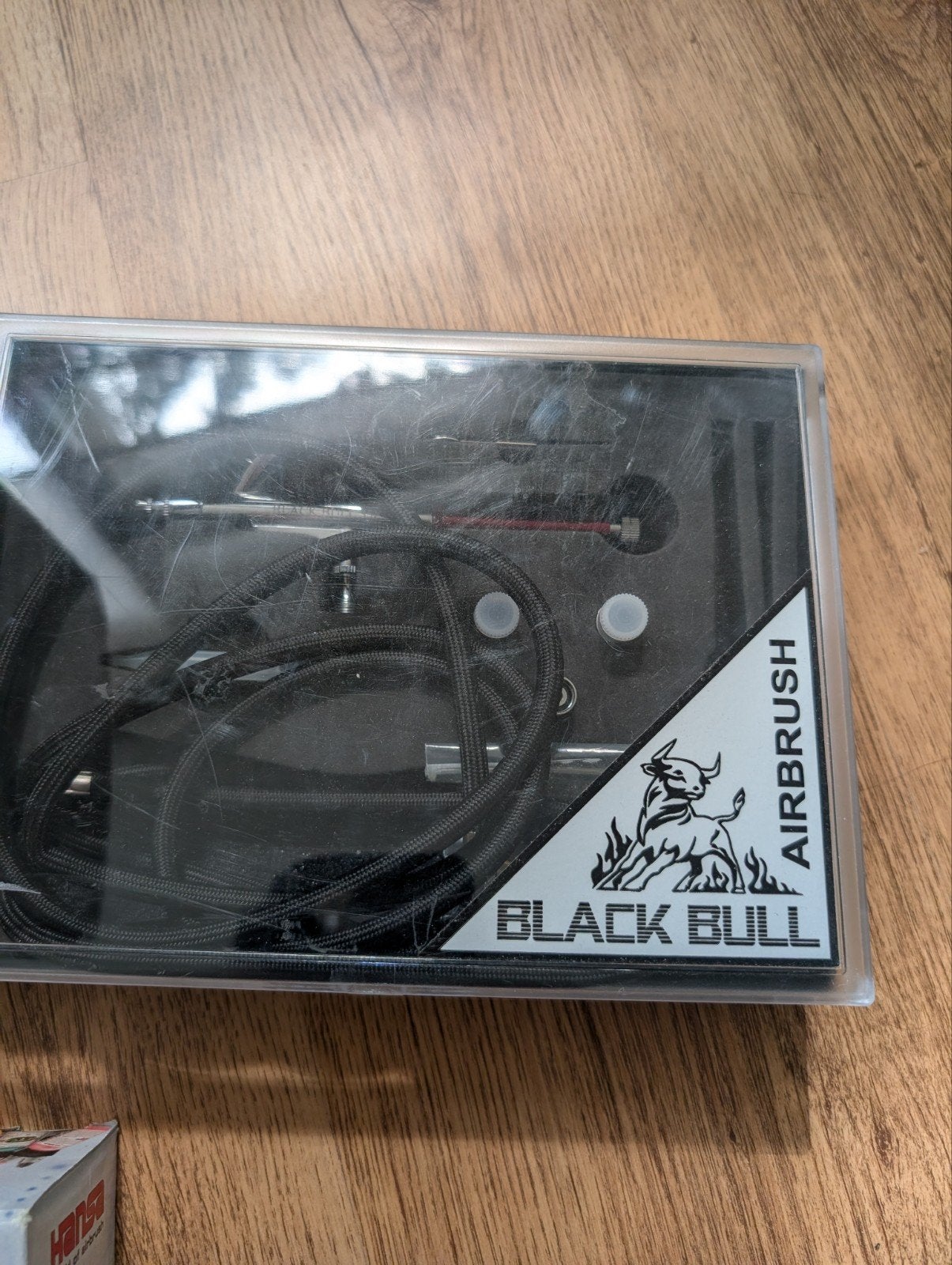 Airbrush set Black Bull met compressor en verf, Ophalen of Verzenden, Gebruikt, Airbrush en Toebehoren