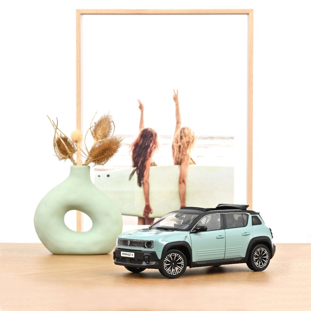 Renault 4 E-Tech Electric 2025 Hauts de France Green 1:18, 70-72 avenue de Bohlen 69120 Vaulx-en-Velin, Auto, Norev, Ophalen of Verzenden