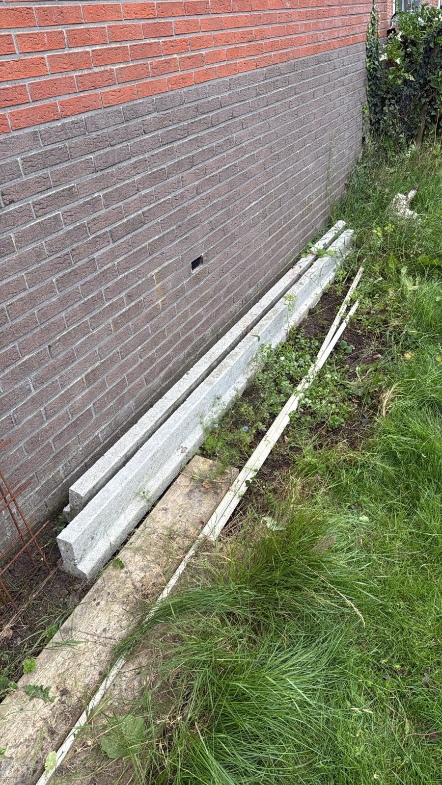 2 stuks betonnen balken 300x10x20cm, Ophalen, Gebruikt