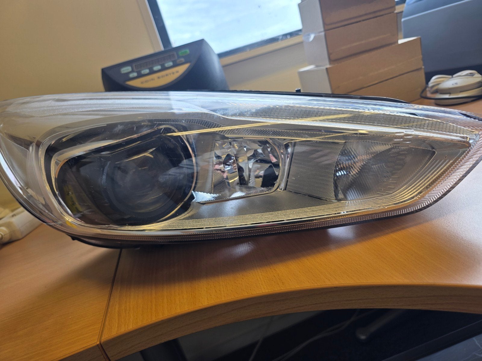 Ford Focus MK3.5 Koplamp Rechts (2014-2018), Ophalen of Verzenden, Gebruikt, Ford