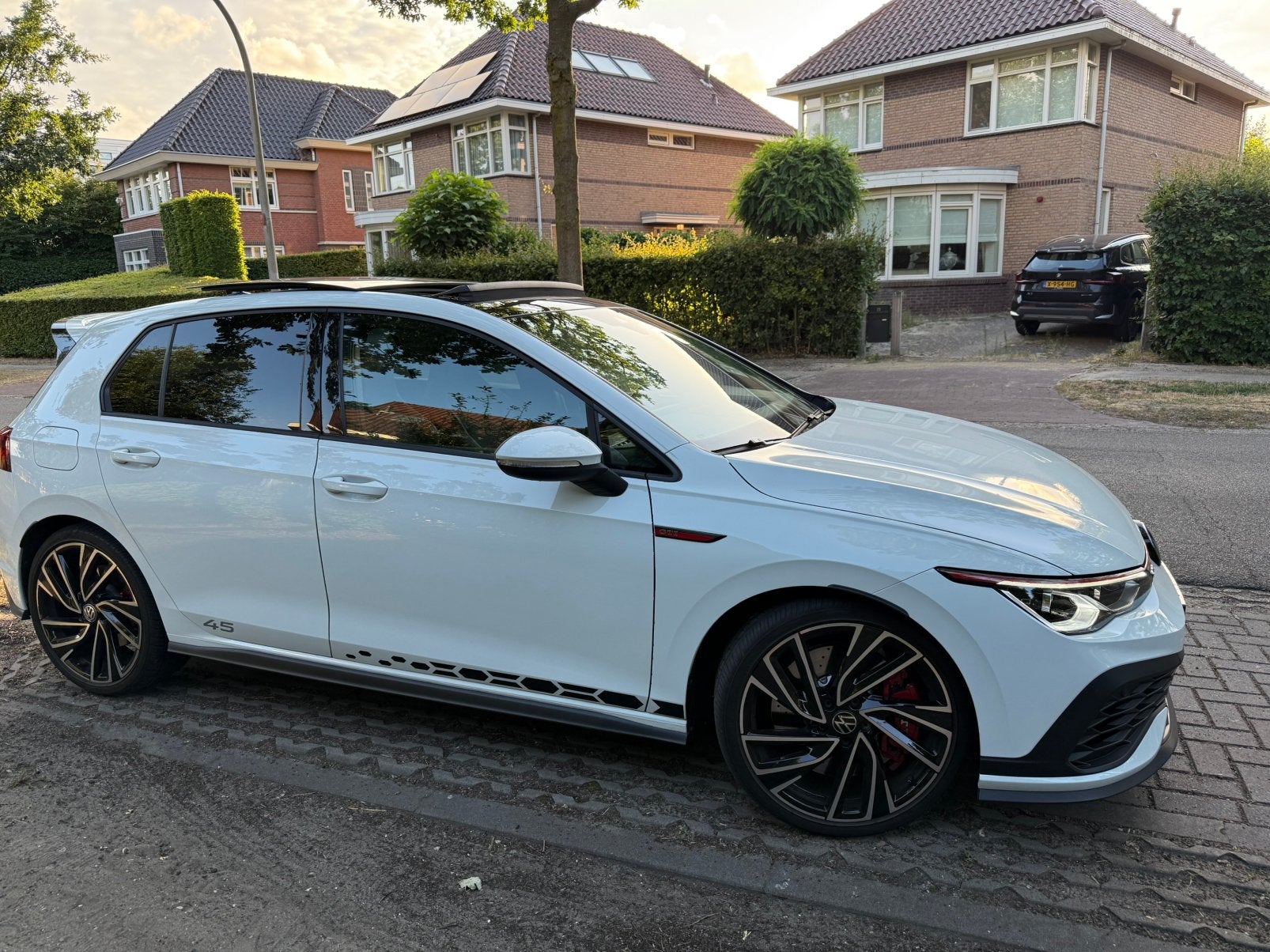 VOLKSWAGEN GOLF GTI CLUBSPORT | PANO | H&K | HARMON | BOMVOL, Zwart, 4 cilinders, 1984 cc, Alcantara