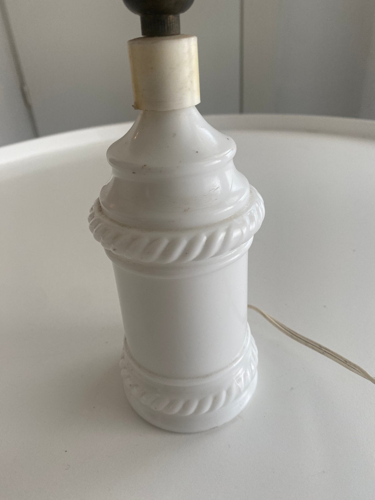 Franse opaline lampvoet melkglas baccarat stijl, Ophalen
