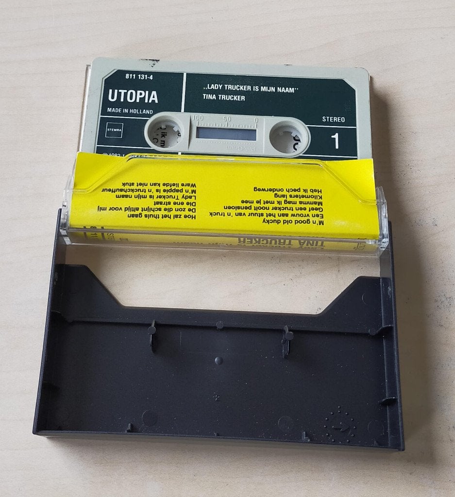 Tina Trucker - Lady Trucker Is Mijn Naam Cassette MC 1983, Cd's en Dvd's, Gebruikt, Ophalen of Verzenden, Pop, Communications@umusic.com