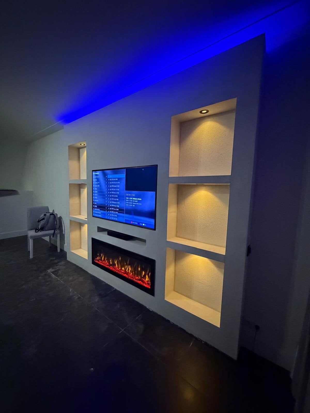 +31687823495 , koof , Cinewall, dicoratie