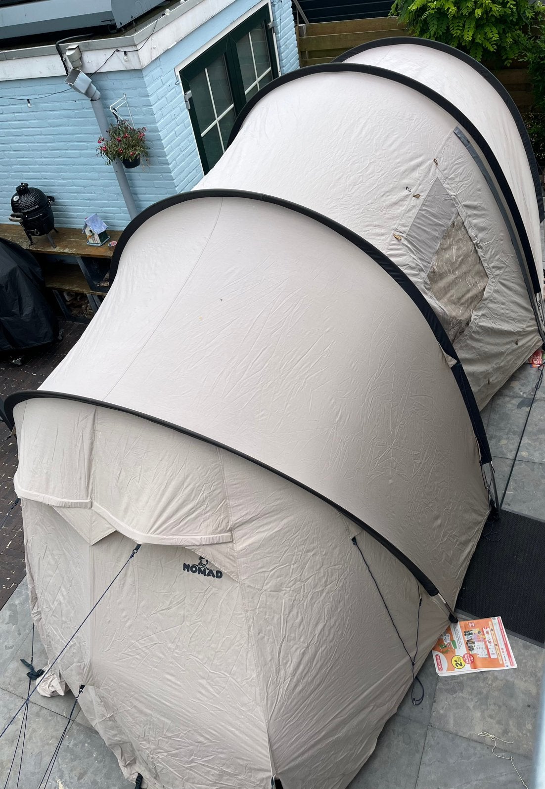 Nomad Tourace 5 persoons tent, Caravans en Kamperen, Tenten, Ophalen, Gebruikt, Tot en met 5