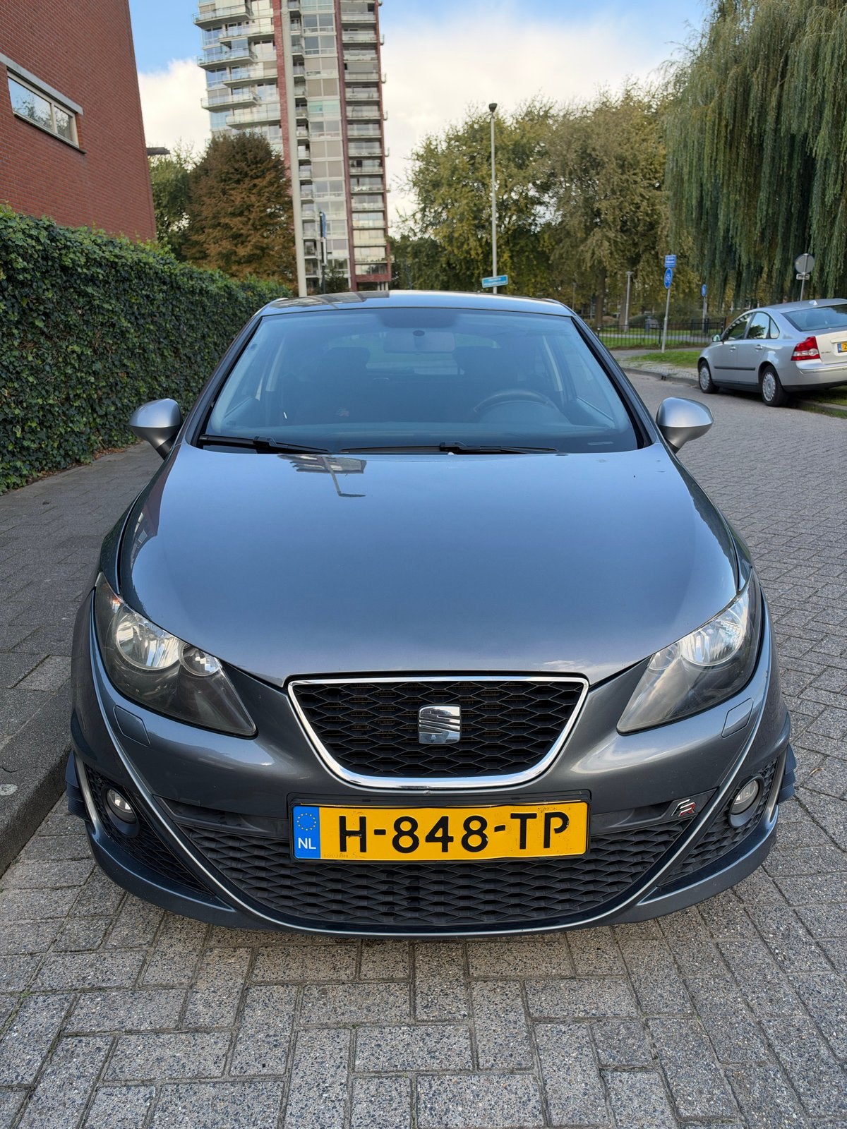 Seat Ibiza 1.4 TSI 110KW AUT 2012 Grijs, Auto's, Automaat, 1154 kg, Zwart, 4 cilinders