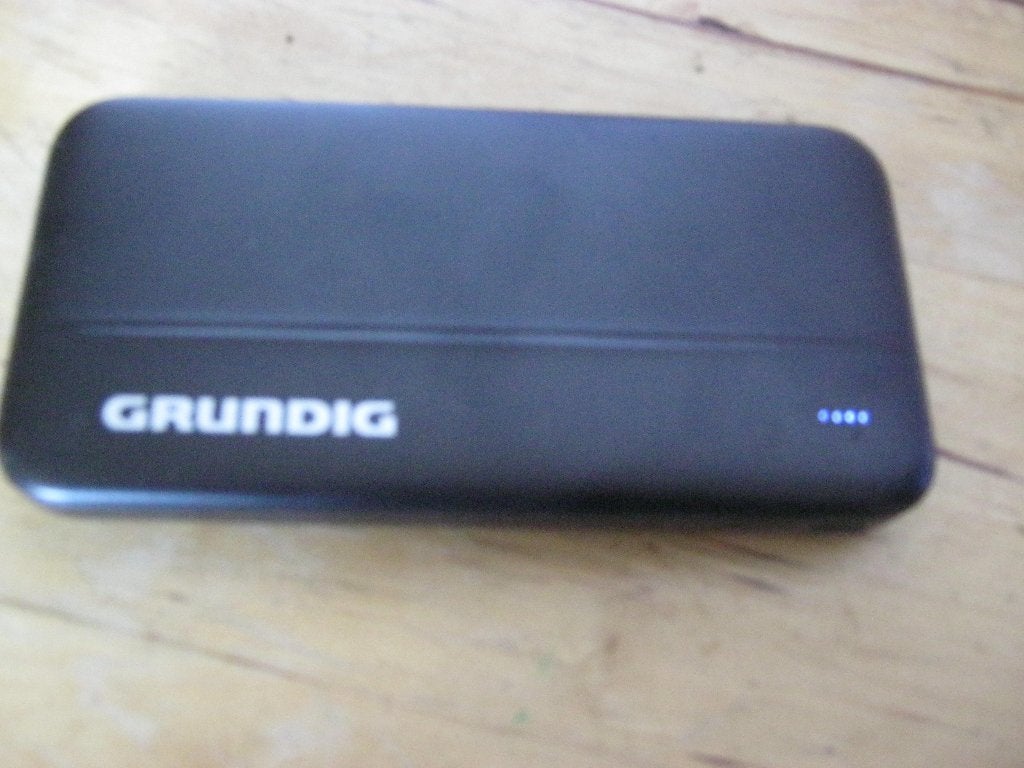 10.000 mAh Powerbank Grundig 57236 , Ophalen, Gebruikt, Grundig