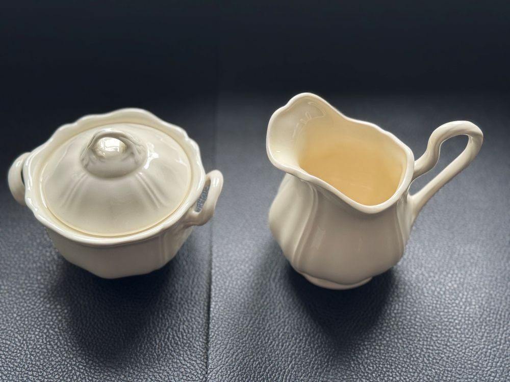 Wedgwood Queens Plain suikerpot en melkkannetje, Ophalen, Overige typen, Zo goed als nieuw, Wedgwood
