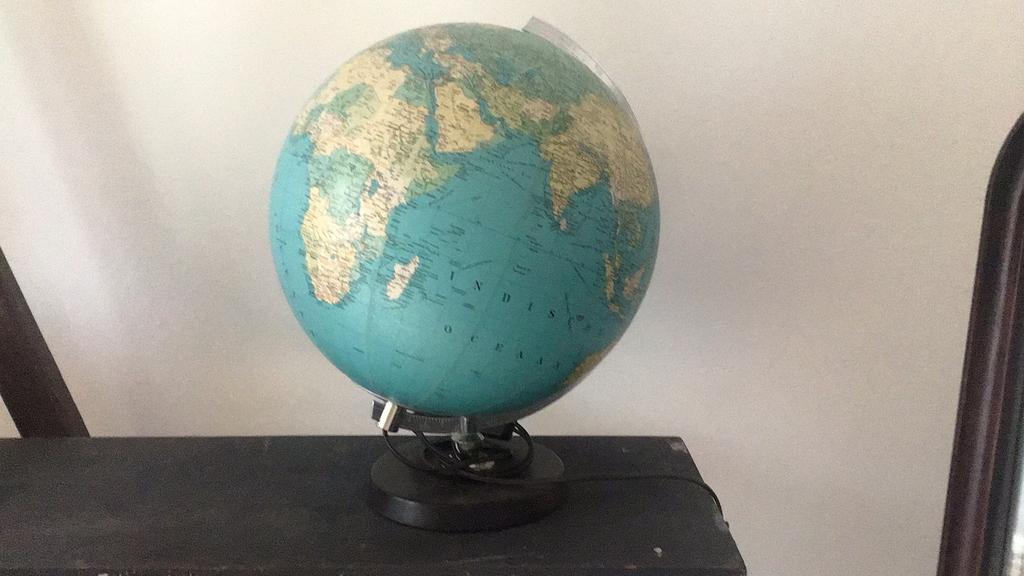 Oude wereldbol - globe - JRO - 30 cm doorsnee, Huis en Inrichting, Woonaccessoires | Wereldbollen, Ophalen of Verzenden, Verlicht