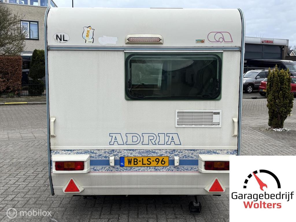 Adria 430 PH super netjes lichtgewicht, Caravans en Kamperen, Caravans, Bedrijf, 750 - 1000 kg, Adria, Koelkast