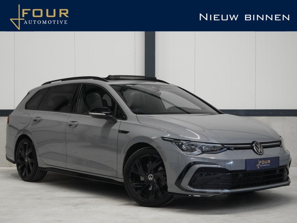 Volkswagen Golf Variant 1.5 eTSI R-Line | Trekhaak | Panoram, 1325 kg, 4 cilinders, Golf Variant, 131 pk