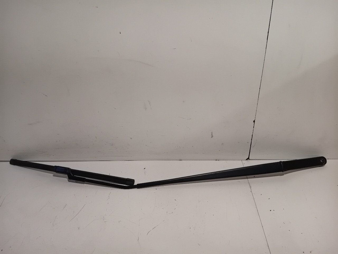 Ruitenwisserarm rechts voor Volkswagen ID.4, Onderdelen@venauto.nl, Van der Ven Autorecycling B.V., Gebruikt, Ettenseweg 76, 4706 PB Roosendaal, The Netherlands