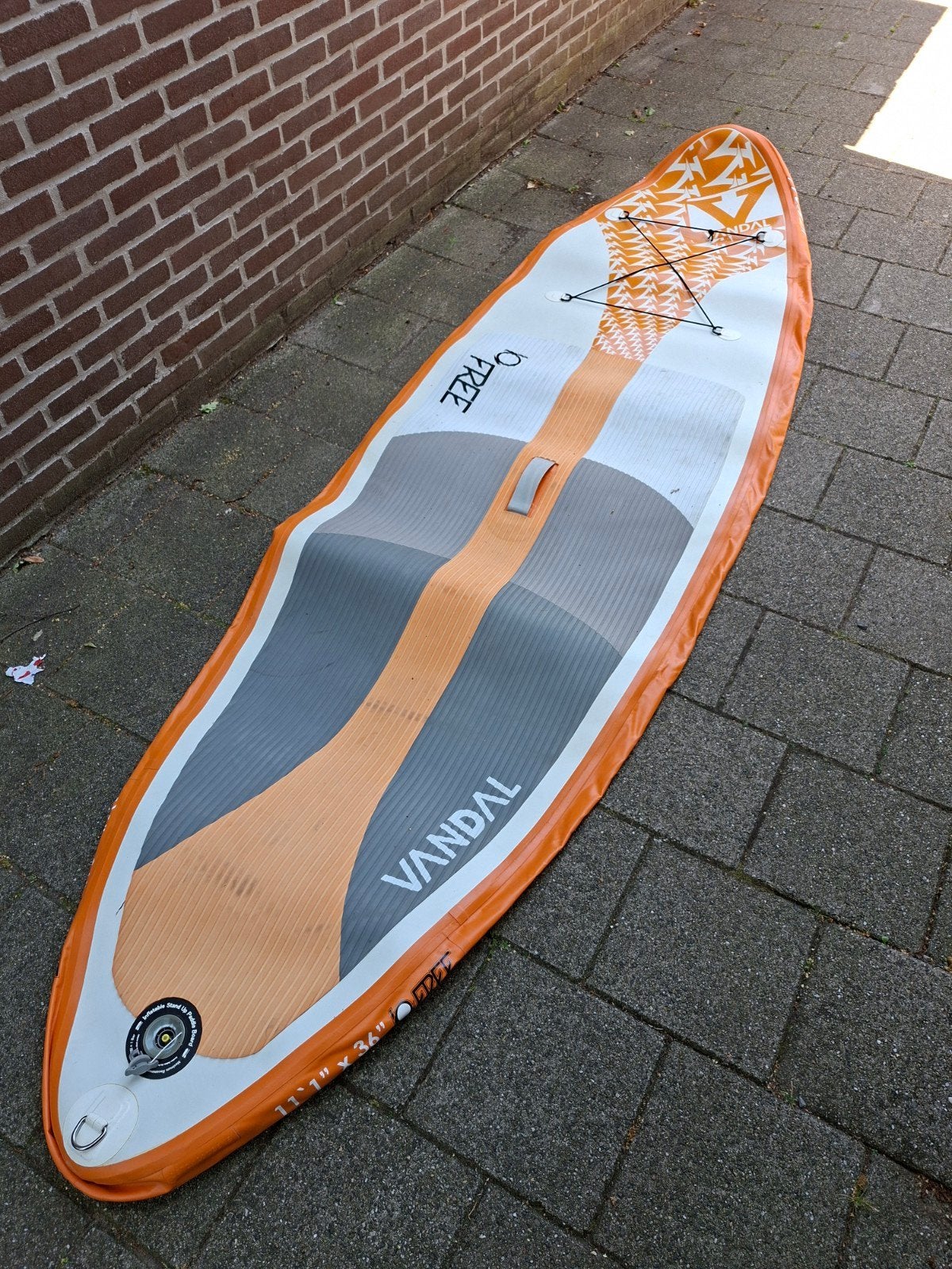 ≥ Vandal IQ Free 11'1 SUP-board - Lek, inclusief nieuwe skeg