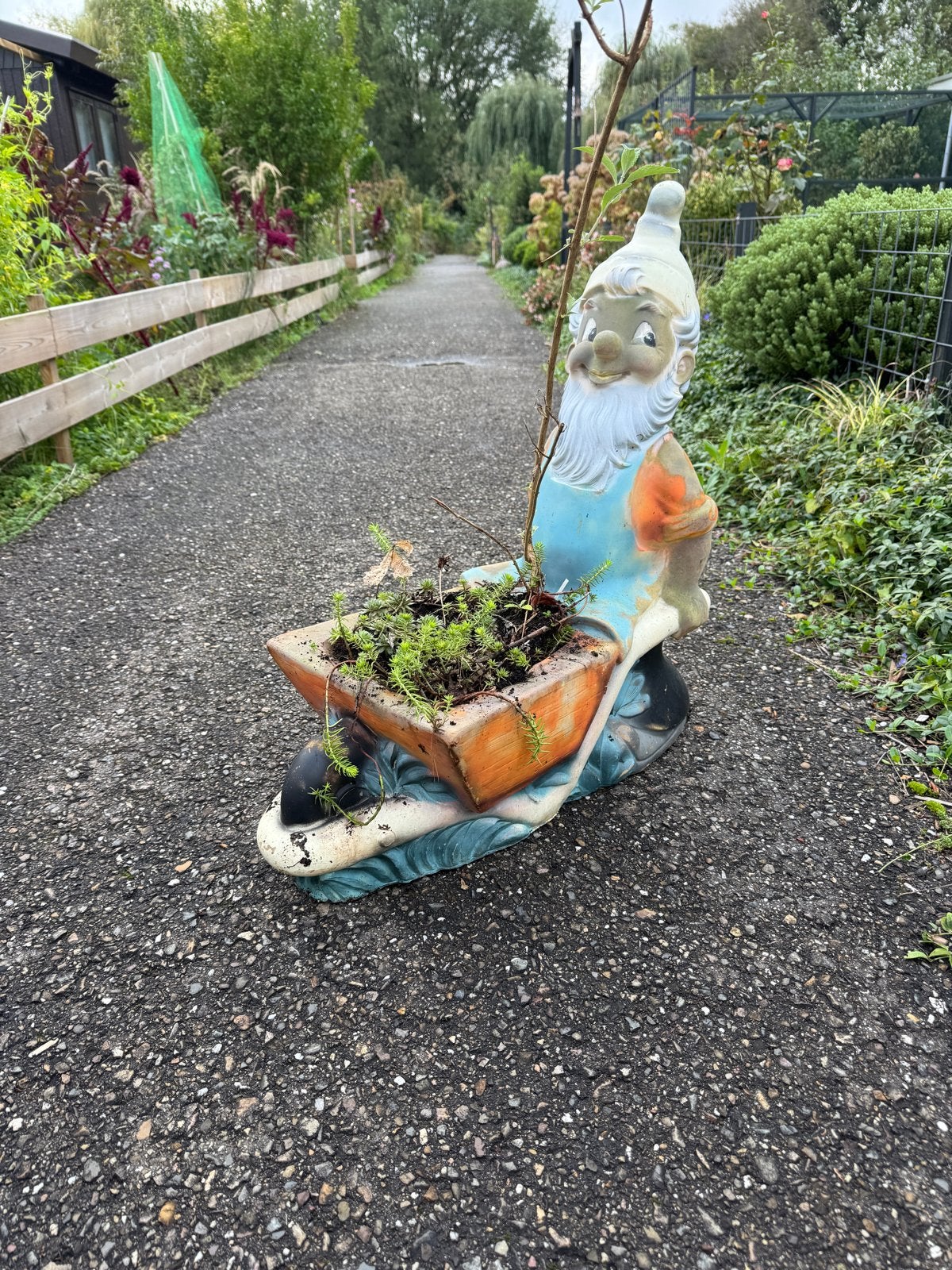 Tuinkabouter met kruiwagen - Decoratie voor buiten, Ophalen, Gebruikt, Kunststof, Tuinkabouter