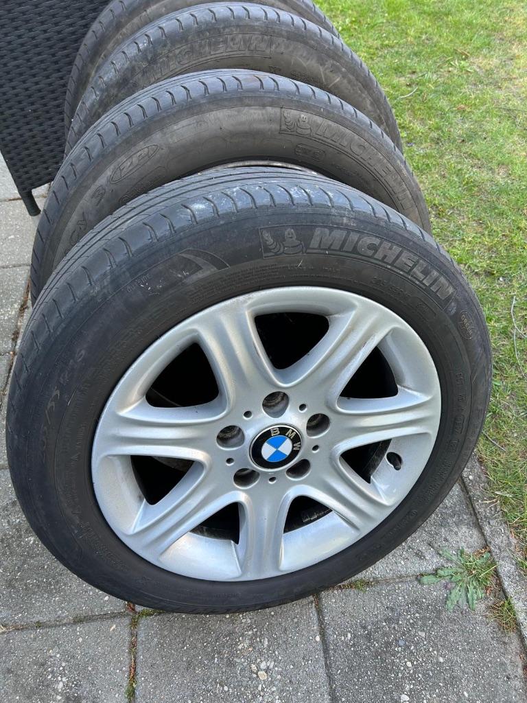 Nette set BMW velgen met Michelin runflat banden, Auto-onderdelen, Banden en Velgen, Gebruikt, 16 inch, Banden en Velgen, Personenwagen
