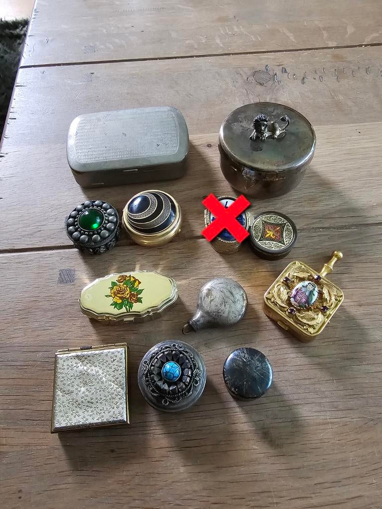 Diverse Vintage Doosjes: Pillendoosjes, Naaidoosjes, Asbakje, Antiek en Kunst, Ophalen of Verzenden