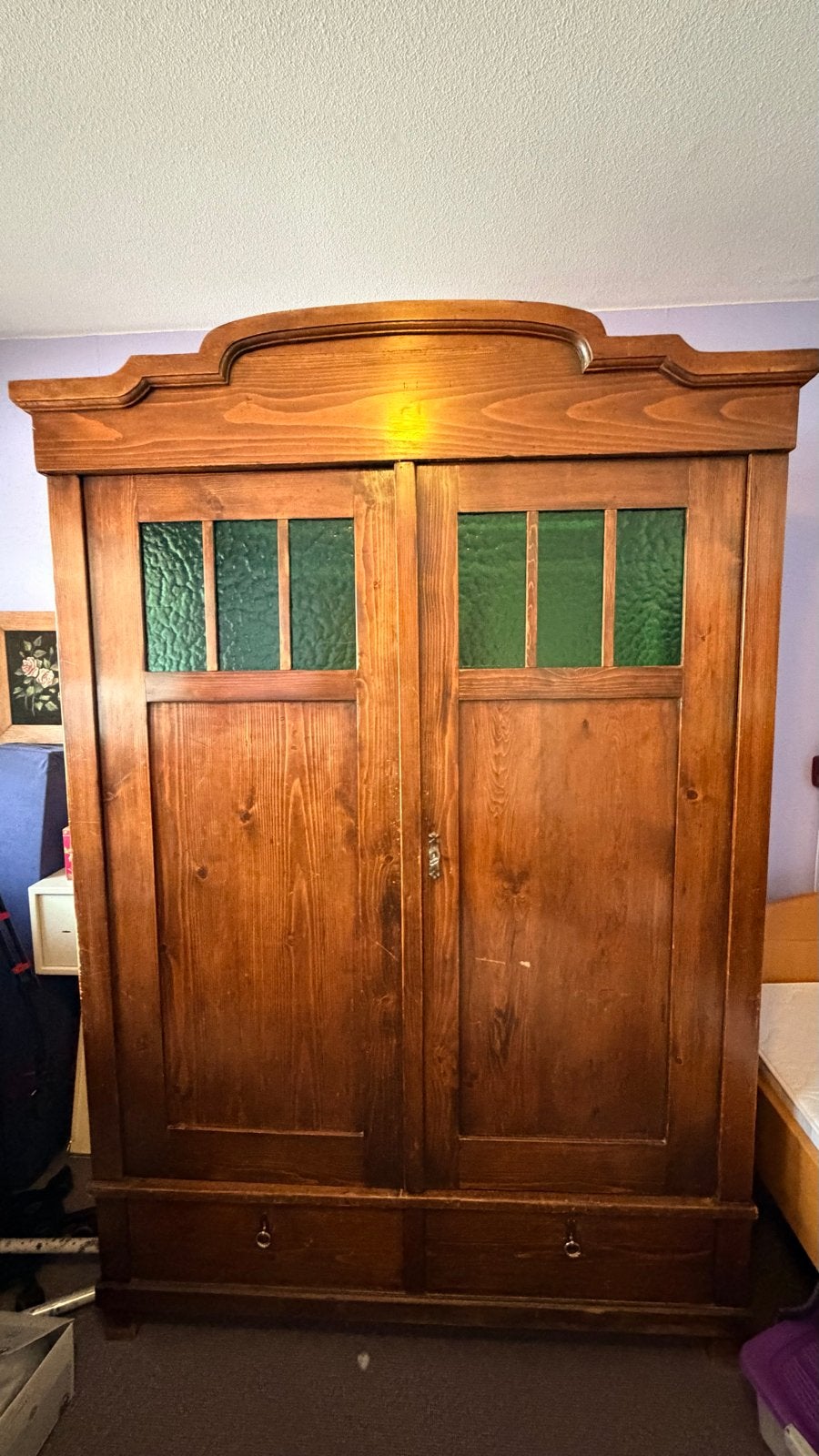 Grenen kledingkast met glas in lood details, Ophalen