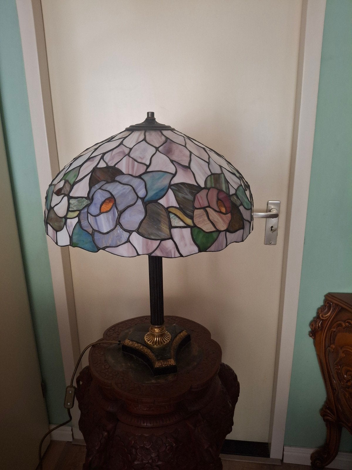 Tiffany lamp met bloemen, Ophalen