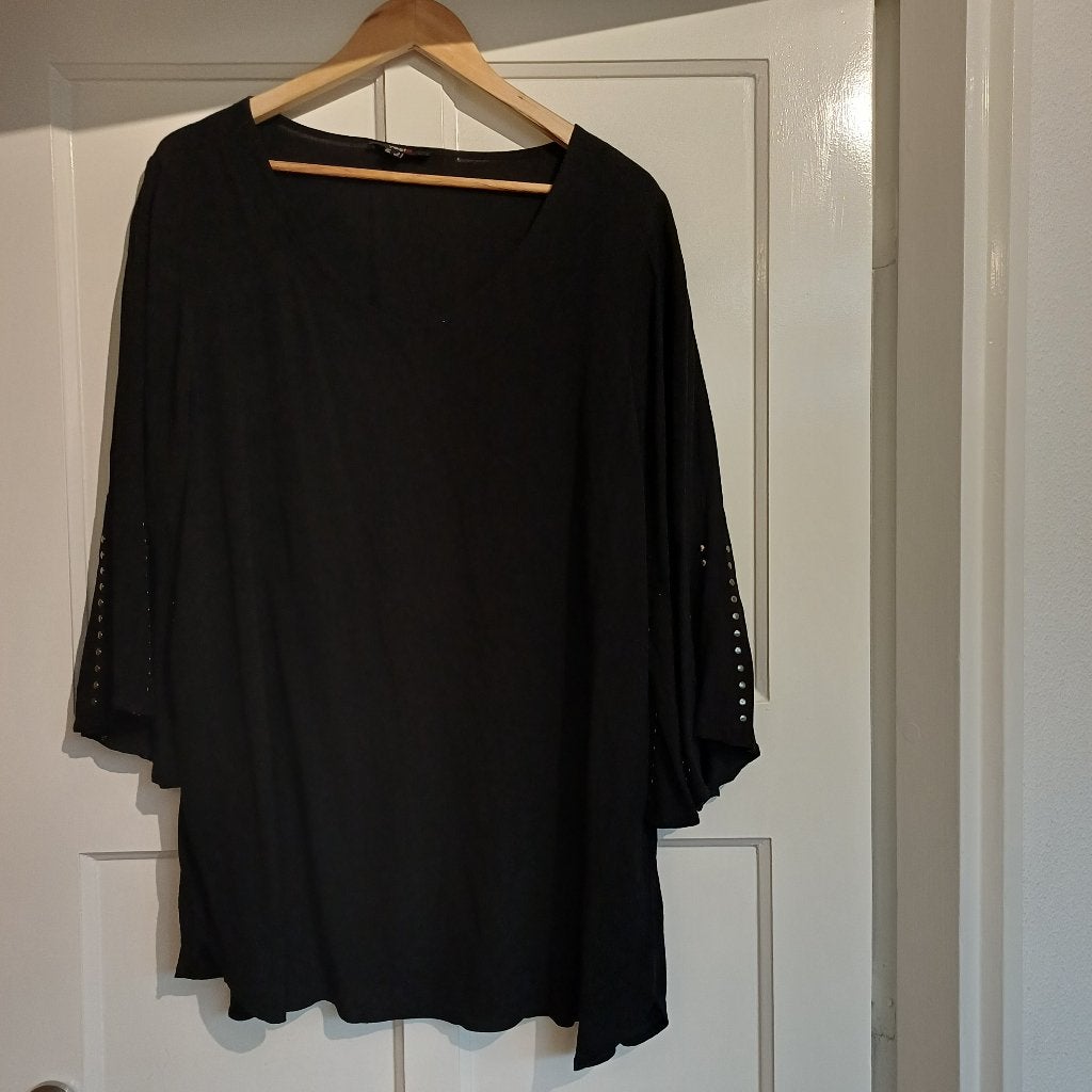 Yesta tuniek, maat 46, Zwart, Maat 46/48 (XL) of groter, Yesta, Ophalen of Verzenden