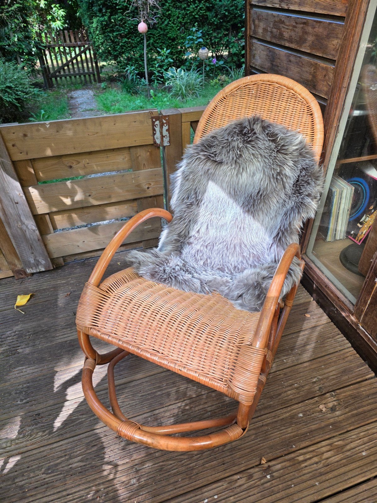 Vintage rotan schommelstoel, Ophalen, Gebruikt, Bruin, Riet of Rotan