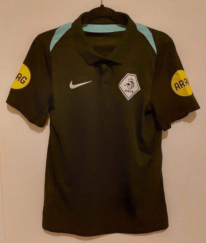 Polo scheidsrechters Nike / KNVB (maat S), Maat S, Ophalen of Verzenden, Gebruikt, Shirt