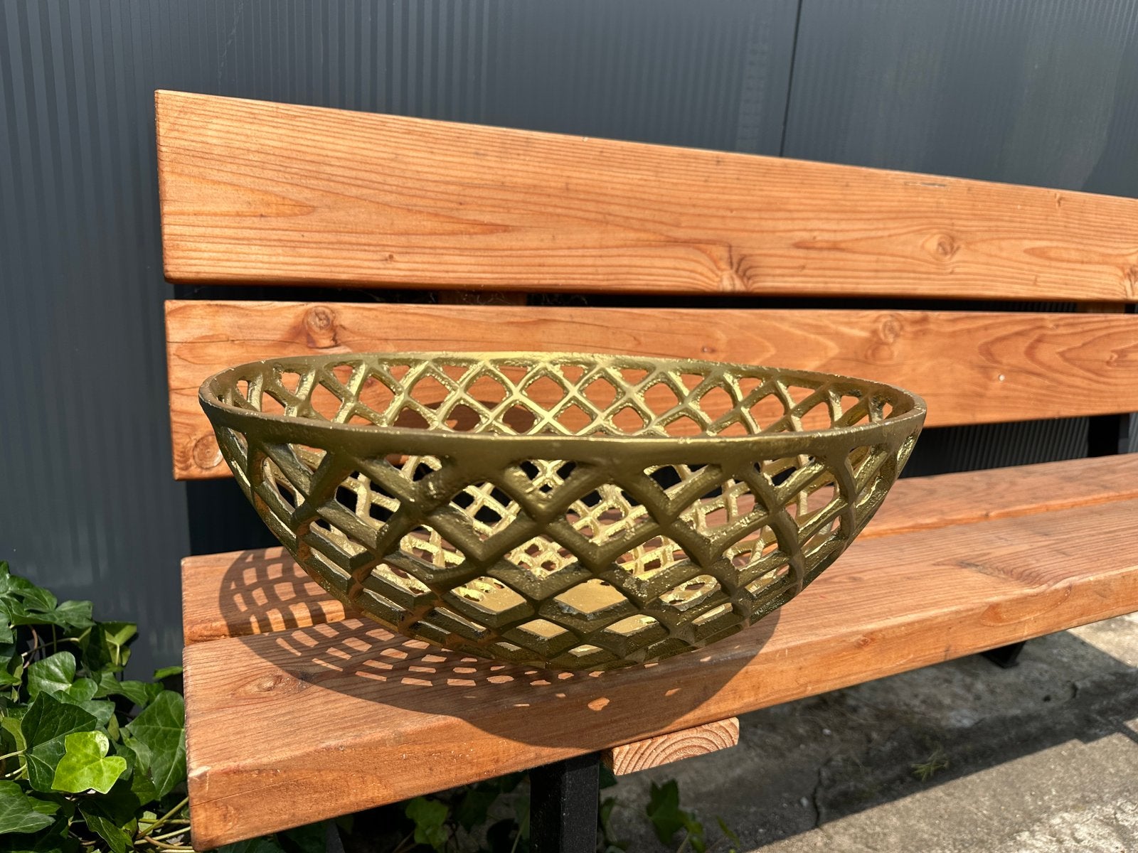 Diga colmore gouden metalen fruitschaal, Minder dan 30 cm, Rond, Ophalen of Verzenden, Zo goed als nieuw
