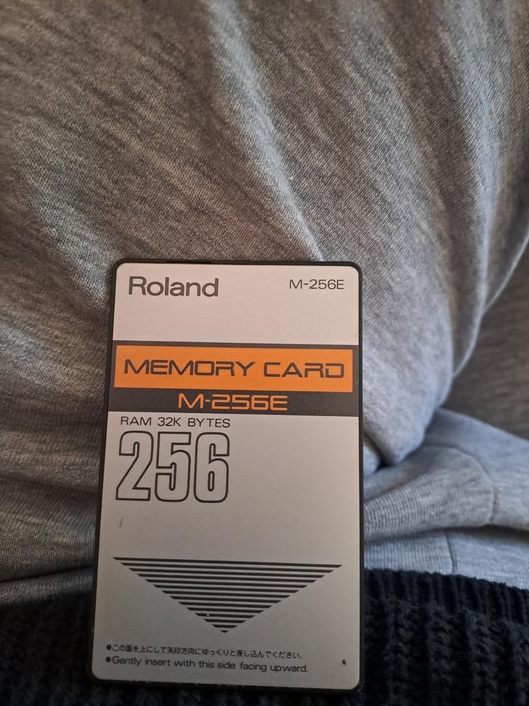Roland M-256E memory cart., Muziek en Instrumenten, Synthesizers, Ophalen of Verzenden, Zo goed als nieuw, Overige aantallen, Roland