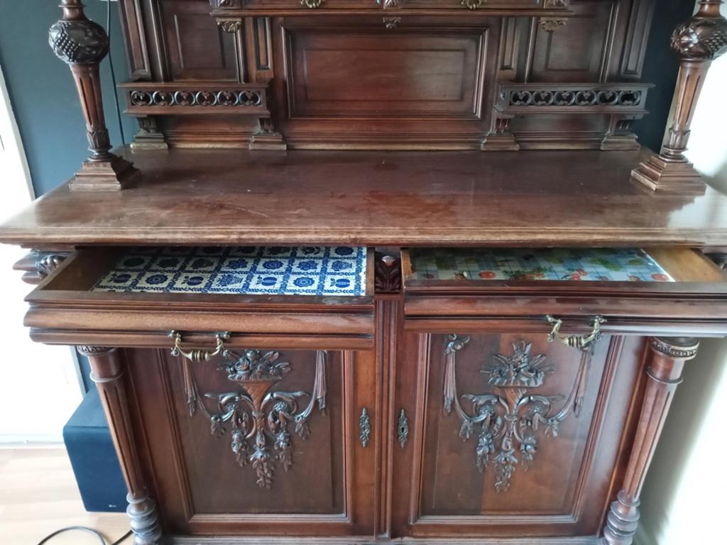 Antieke kast, Ophalen of Verzenden