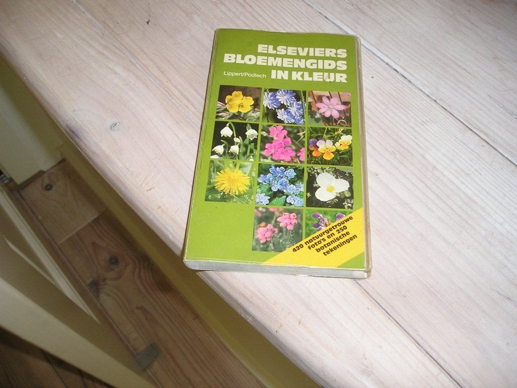 Elseviers bloemengids in kleur, Ophalen of Verzenden, Gelezen, Bloemen, Planten en Bomen, Elsevier