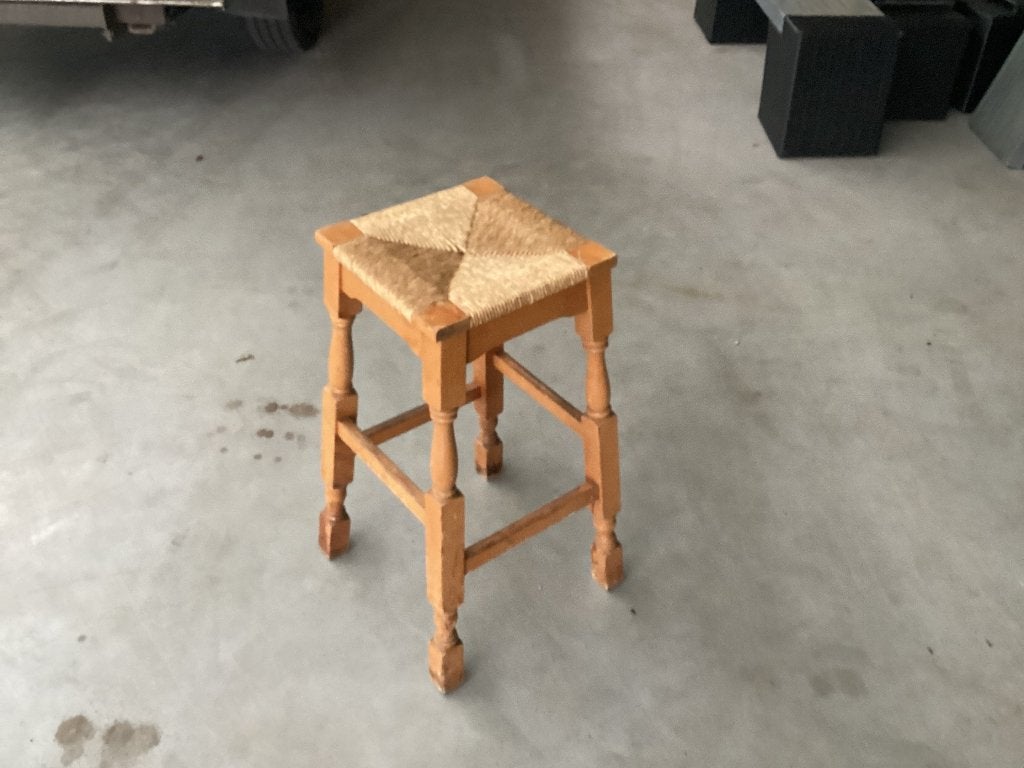 Barkruk met biezen, Huis en Inrichting, Barkrukken, 1 kruk, Ophalen