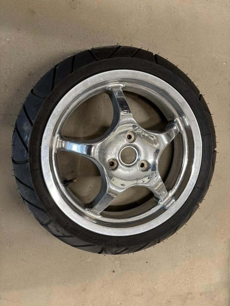 Yamaha Aerox verchroomde achtervelg, Ophalen of Verzenden, Overige typen, Yamaha