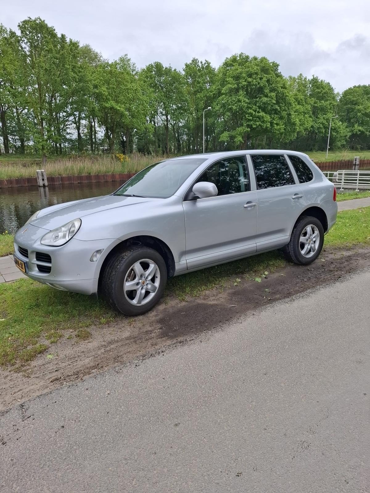 Porsche cayenne 4.5 v8 automaat tussenbak hoorbaar, Ophalen, Porsche