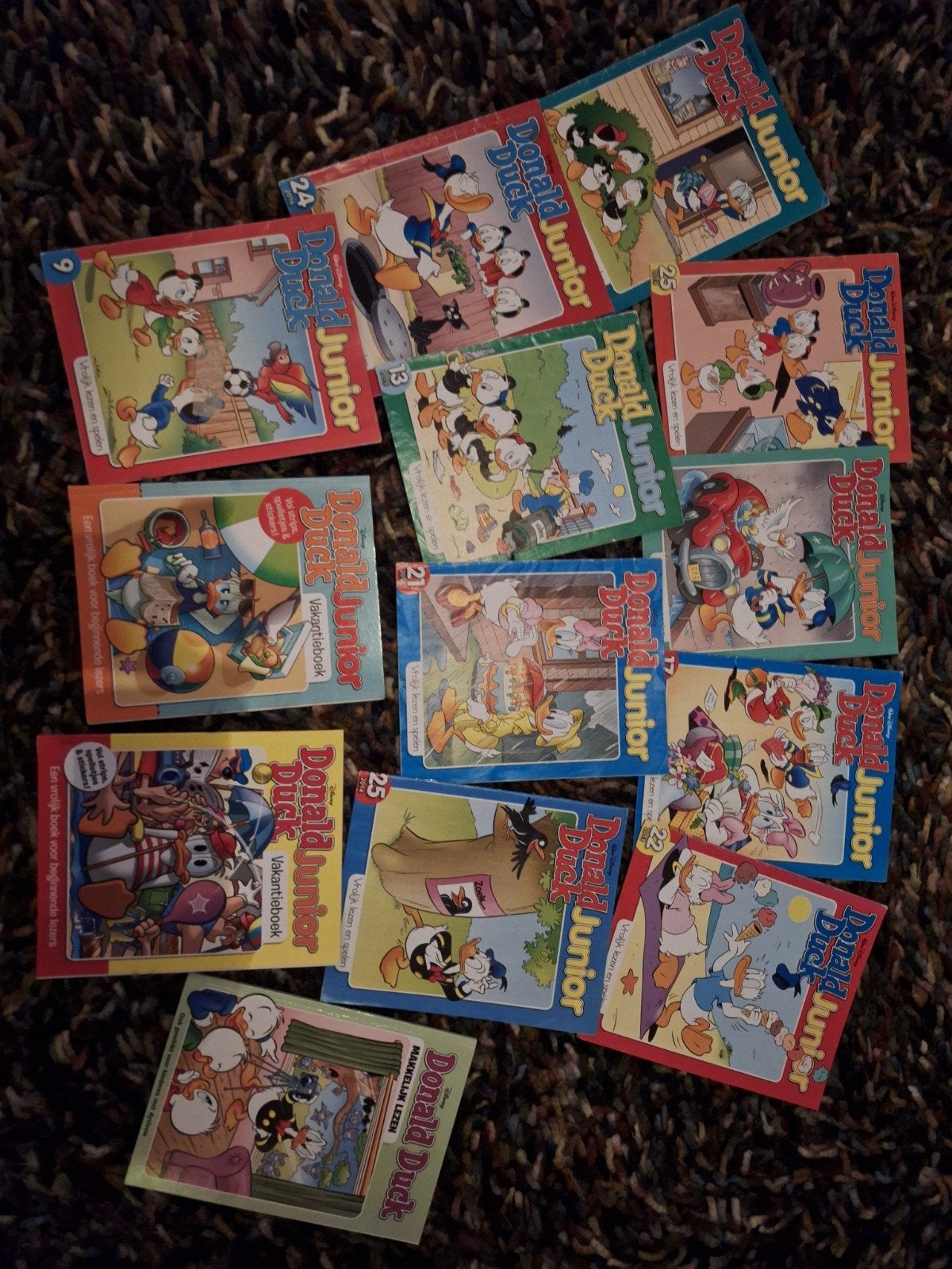 10x Donald Duck Junior, 1x Makkelijk Lezen, 2x Vakantieboek, Ophalen of Verzenden