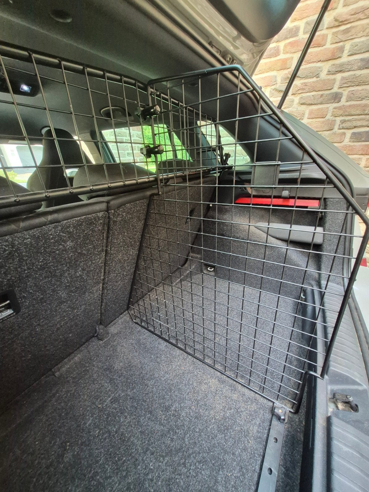 Hondenrek/Kofferbakrek Skoda KamiqKleinmetall, Ophalen, Zo goed als nieuw