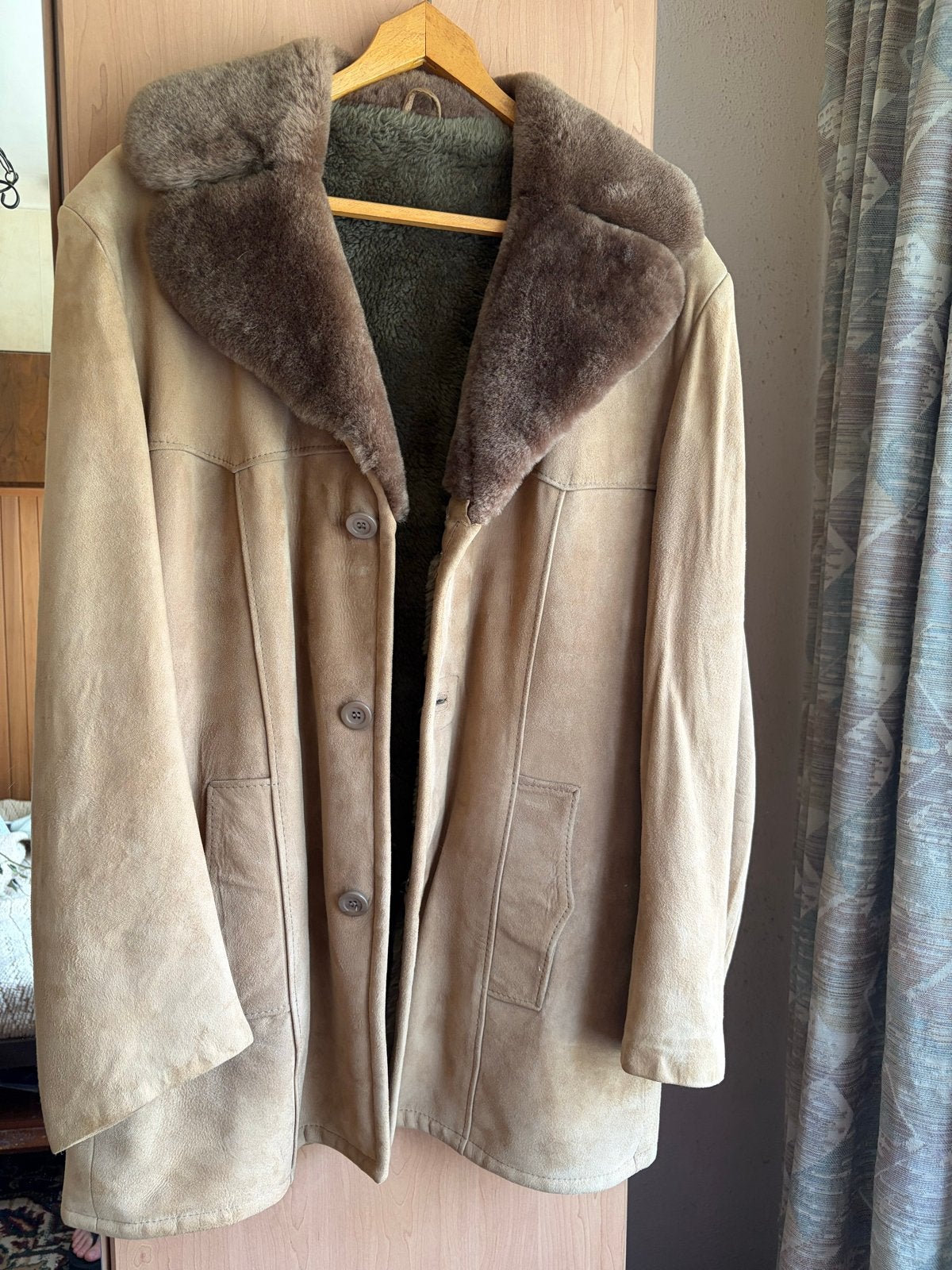 Vintage Heren Jas - Maat 52 - Beige met Bontkraag, Kleding | Heren, Jassen | Zomer, Gedragen, Maat 52/54 (L), Beige, Ophalen