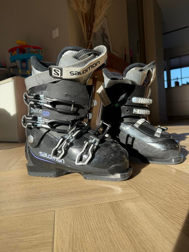 Salomon Divine Sport skischoenen - Maat 25/25.5 (38,5/ 39), Gebruikt, Schoenen, Skiën, Salomon