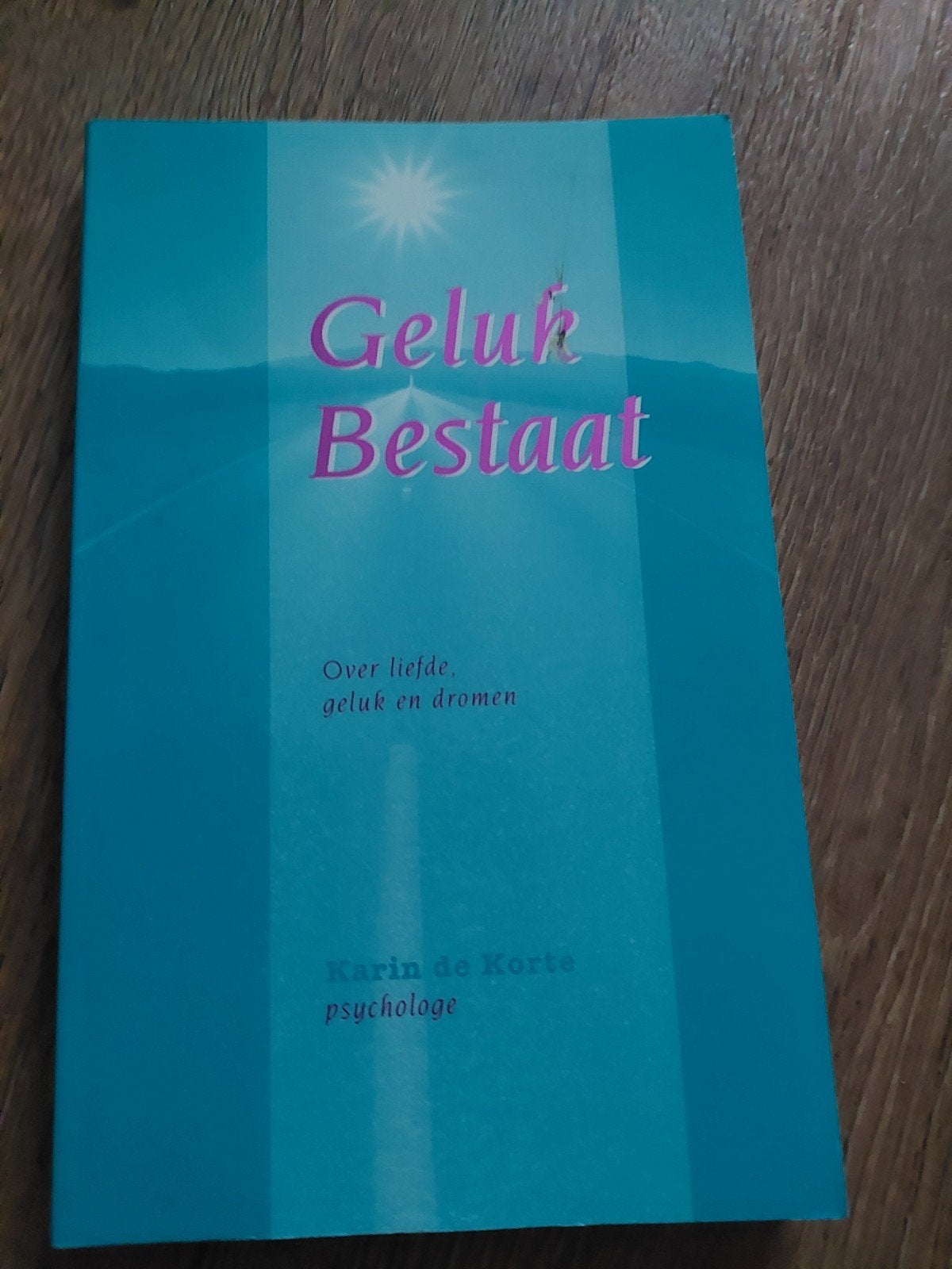 Geluk Bestaat: Over liefde, geluk en dromen, Ophalen